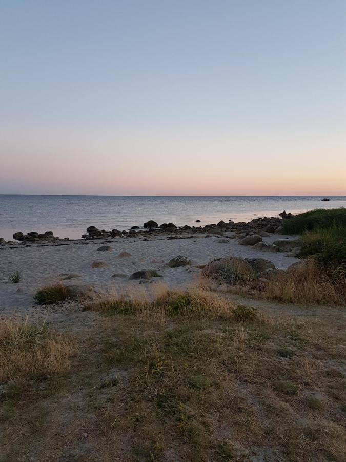 Stuga I Gamla-Koepstad Traslovslage エクステリア 写真