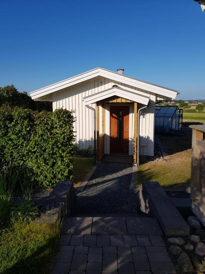Stuga I Gamla-Koepstad Traslovslage エクステリア 写真